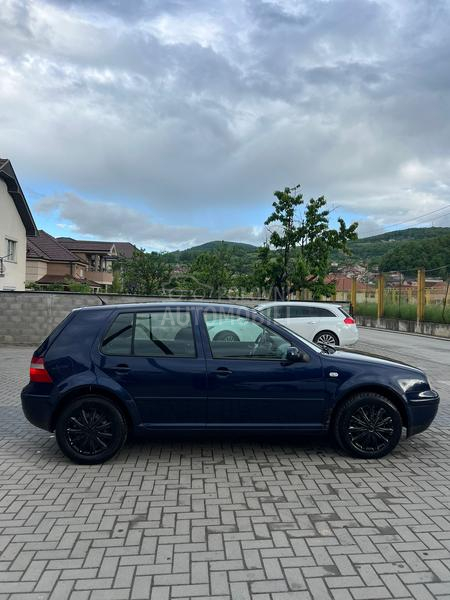 Volkswagen Golf 4 PACIFIC