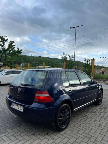 Volkswagen Golf 4 PACIFIC