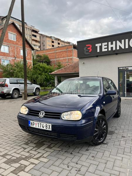 Volkswagen Golf 4 PACIFIC