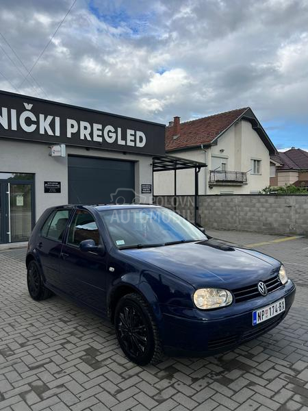 Volkswagen Golf 4 PACIFIC