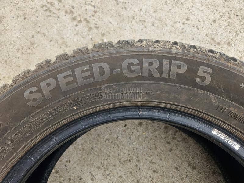 Semperit 215/60 R16 Zimska