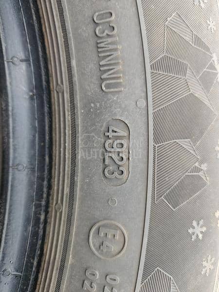 Semperit 215/60 R16 Zimska