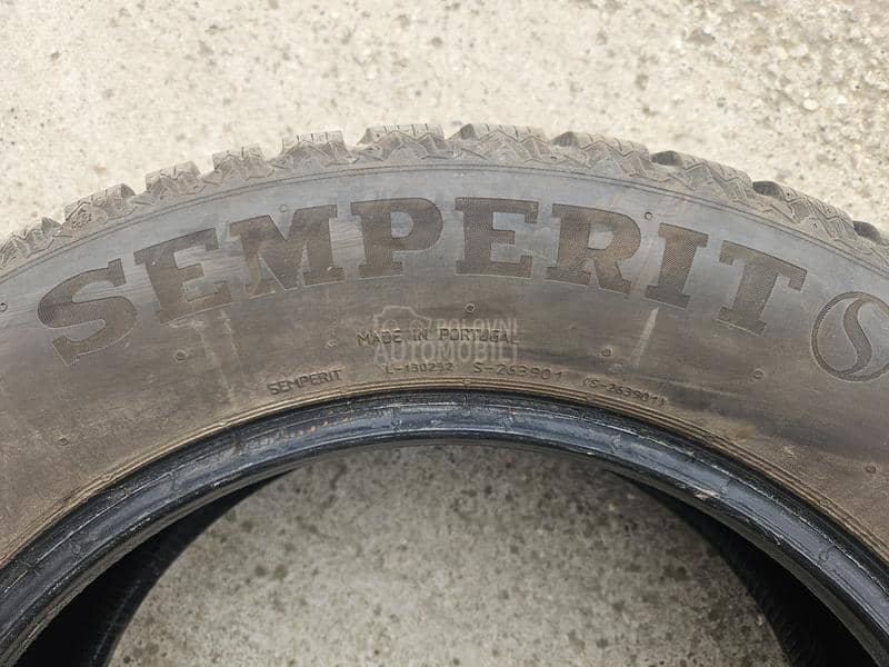 Semperit 215/60 R16 Zimska