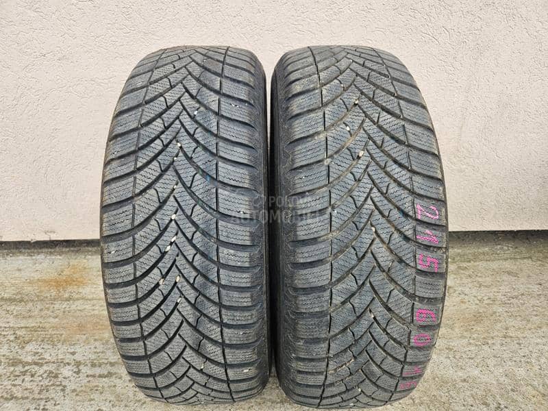 Semperit 215/60 R16 Zimska