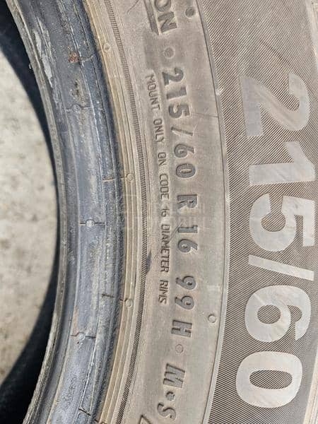 Semperit 215/60 R16 Zimska