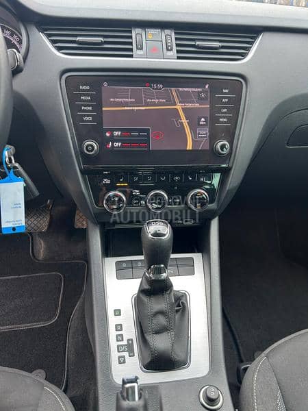 Škoda Octavia 1.6 TDi DSG CH