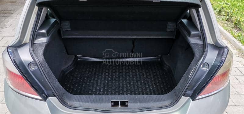 Opel Astra H 1.6 twinport