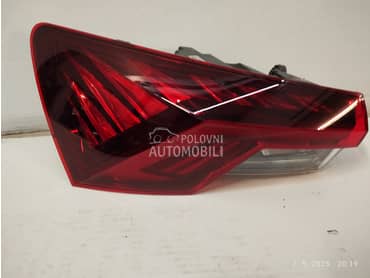 Zadnja leva lampa za Škoda Octavia od 2020. do 2023. god.