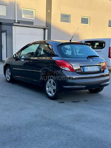 Peugeot 207 
