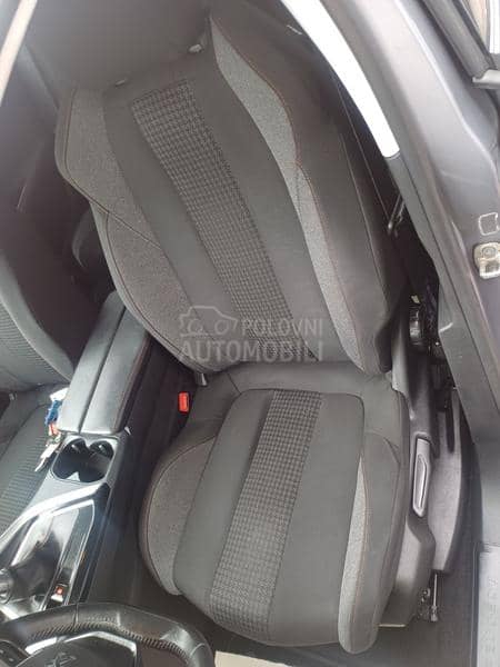 Peugeot 3008 1.5 hdi