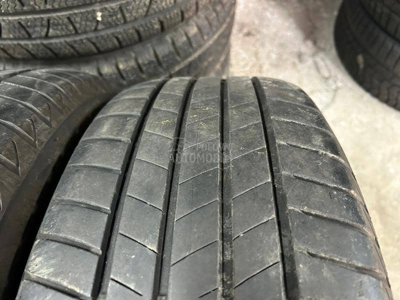 Bridgestone 215/60 R16 Letnja