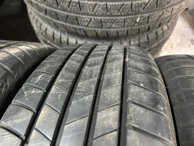Bridgestone 215/60 R16 Letnja