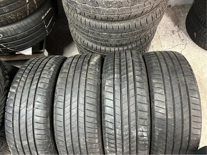 Bridgestone 215/60 R16 Letnja