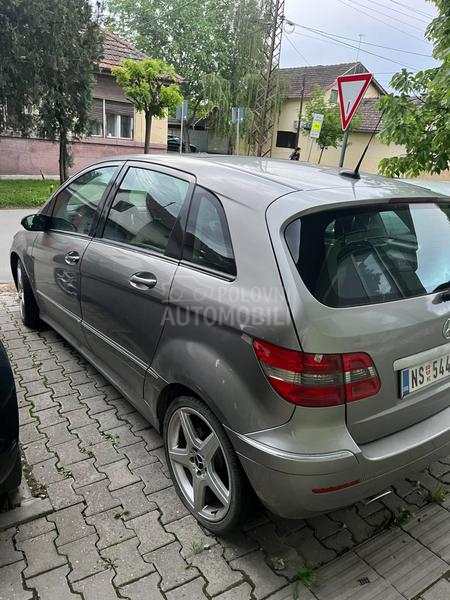 Mercedes Benz B 200 2.0 CDI
