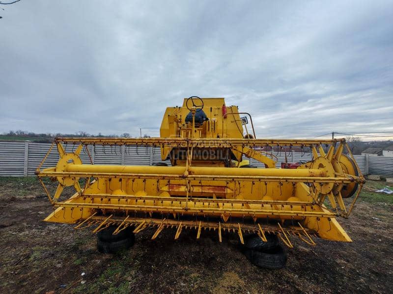 New Holland 1545