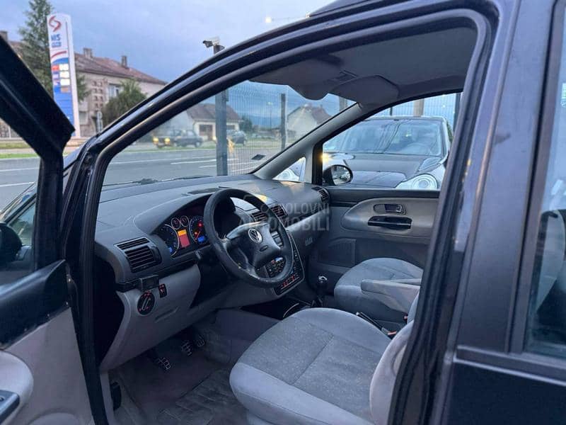 Volkswagen Sharan 