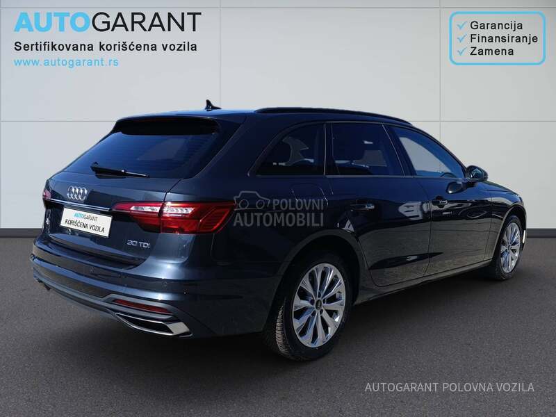 Audi A4 AVANT 30TDI S TRONIC