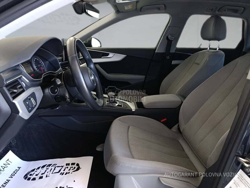 Audi A4 AVANT 30TDI S TRONIC