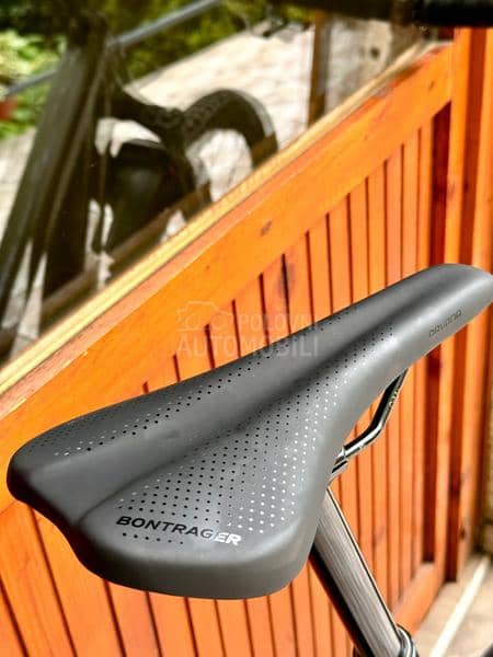 Trek Slash 29