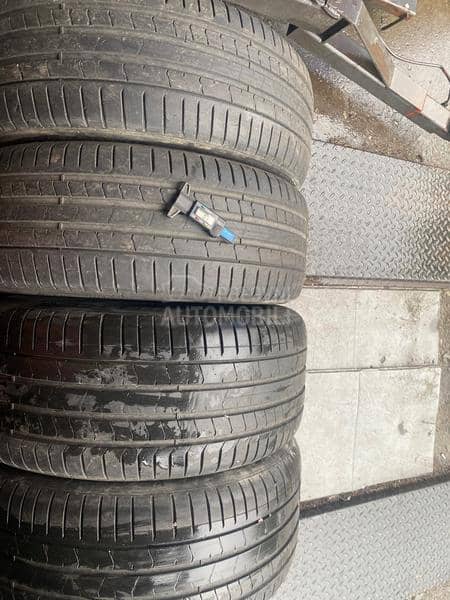 Pirelli 275/40 R20 Letnja