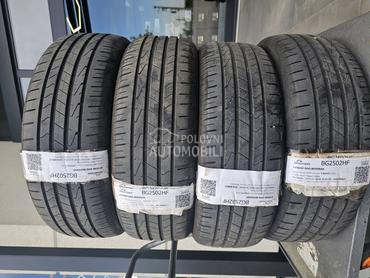 Hankook 215/65 R17 Letnja