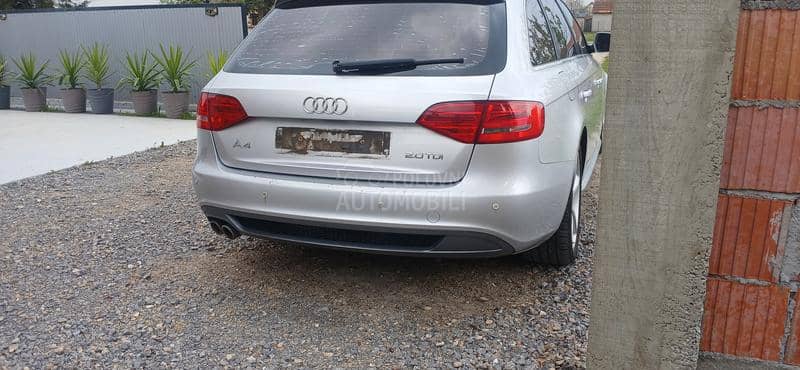 Audi A4 B8 8K 2010. god. -  kompletan auto u delovima
