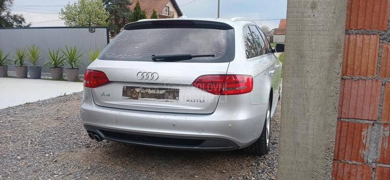 Audi A4 B8 8K 2010. god. -  kompletan auto u delovima