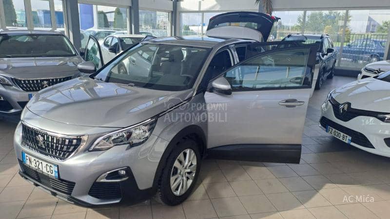 Peugeot 3008 1.5 BLU NAV LED ALU