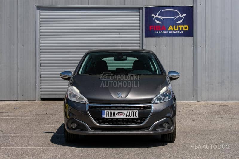 Peugeot 208 1.2Turbo Allure