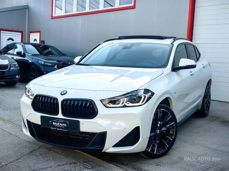 BMW X2 20xd/M/Pano/HeadUp