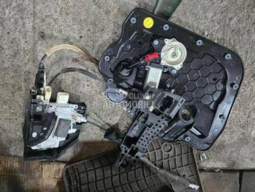 Unutrašnje brave za Audi A8 od 2011. do 2015. god.