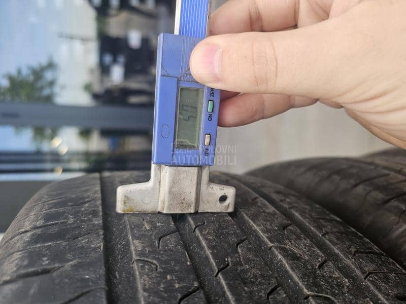 Continental 215/60 R16 Letnja