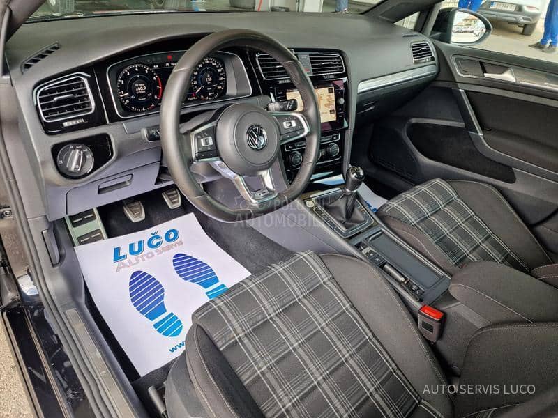 Volkswagen Golf 7 .5 1.4 TSI R LINE