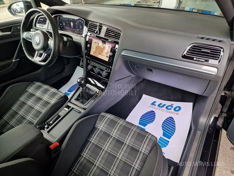Volkswagen Golf 7 .5 1.4 TSI R LINE