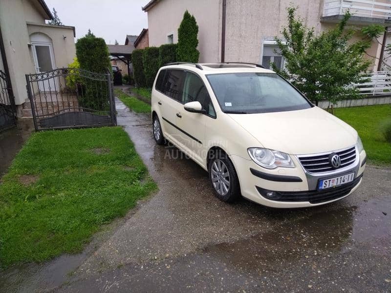 Volkswagen Touran 1.9 tdi DSG