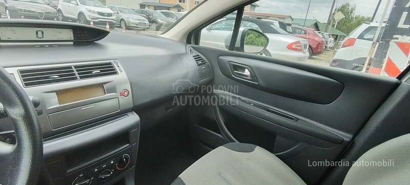 Citroen C4 1.4 16v