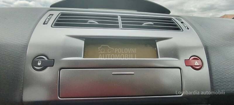 Citroen C4 1.4 16v