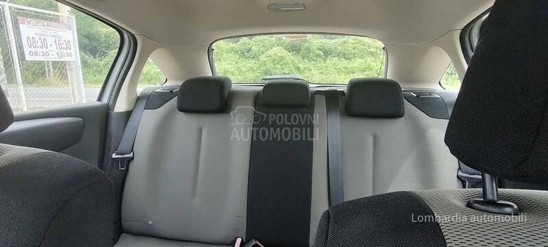Citroen C4 1.4 16v