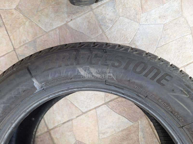 Bridgestone 215/55 R16 Letnja