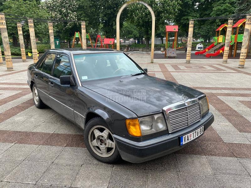 Mercedes Benz E 200 