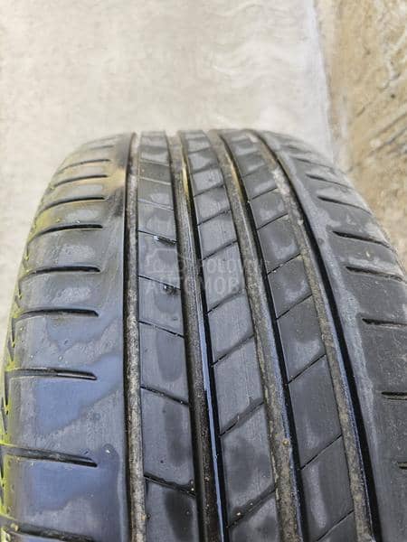 Bridgestone 225/50 R17 Letnja