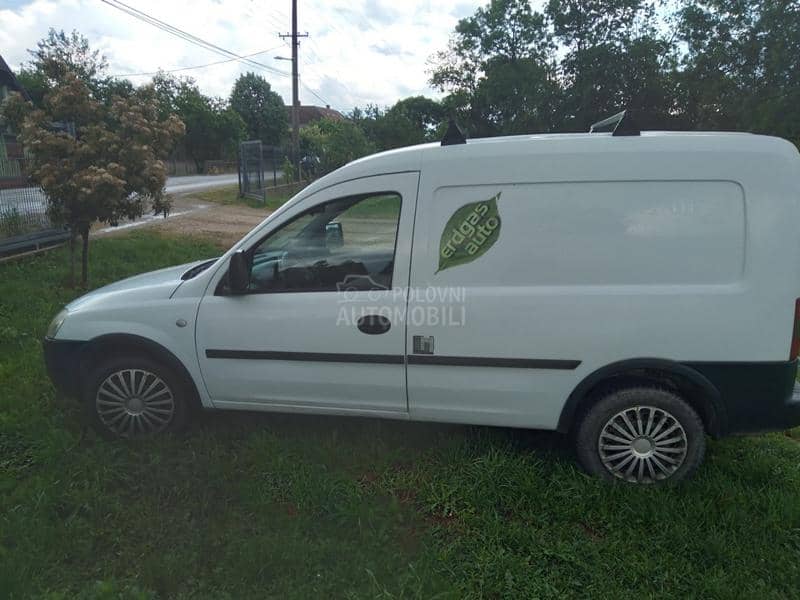 Opel Combo 1,6i