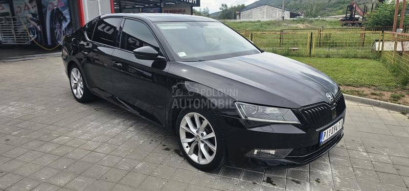 Škoda Superb DSG