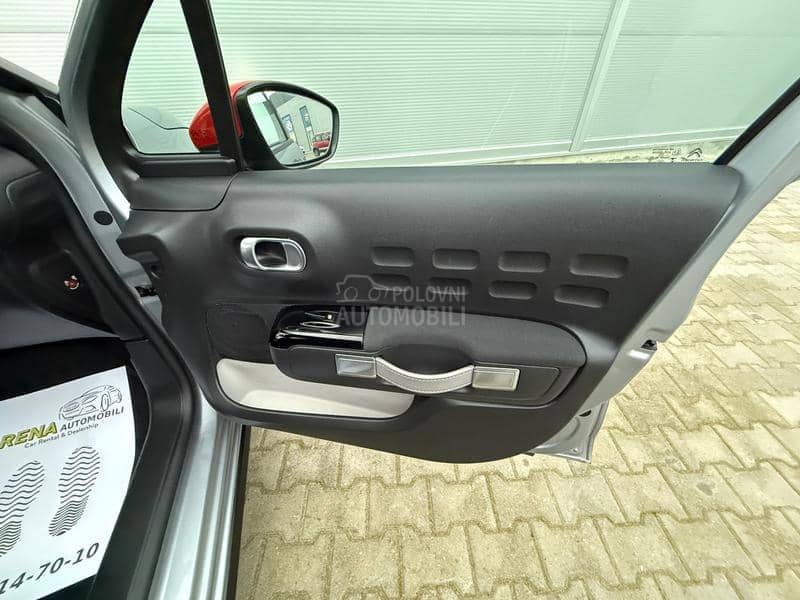 Citroen C3 1.2 SHINE/AUT