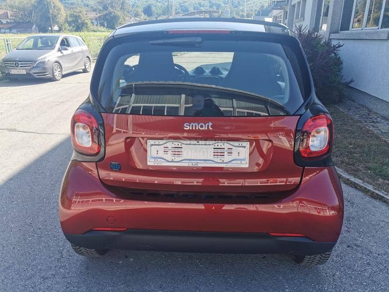 Smart ForTwo EQ coupe