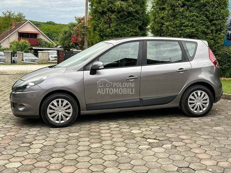 Delovi za Renault Scenic 2003 - 2016. god.