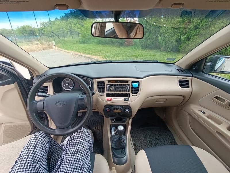 Kia Rio 