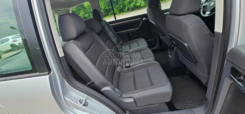 Volkswagen Touran 2.0 TDI 8v TRENDLINE