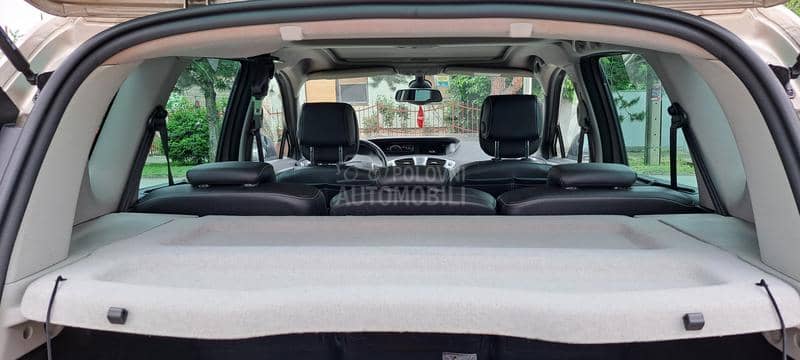Renault Scenic 1.6 DCI X-mod BOSE