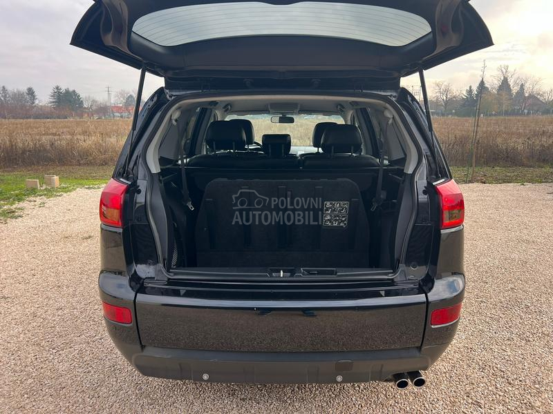 Peugeot 4007 2.2HDI/4x4/7SED